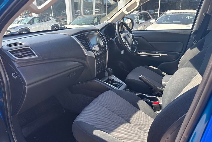 2020 Mitsubishi Triton GLX-R