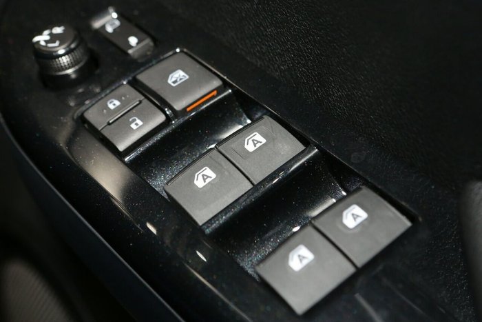 2025 Toyota Hilux Rogue 48V