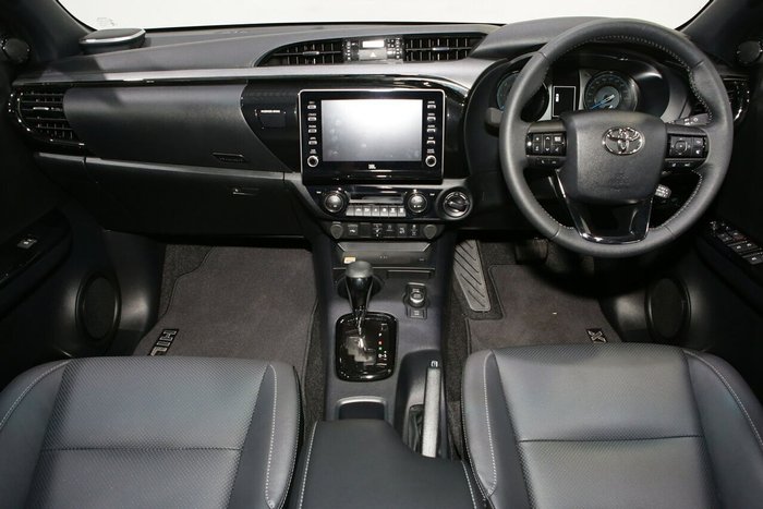 2025 Toyota Hilux Rogue 48V