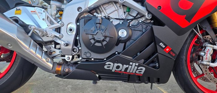 2016 APRILIA RSV4 RR BLACK