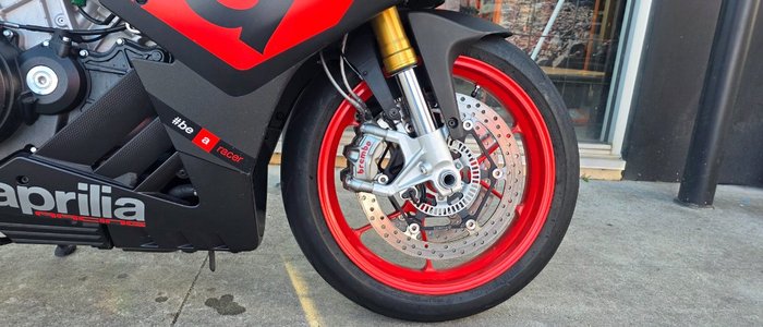 2016 APRILIA RSV4 RR BLACK