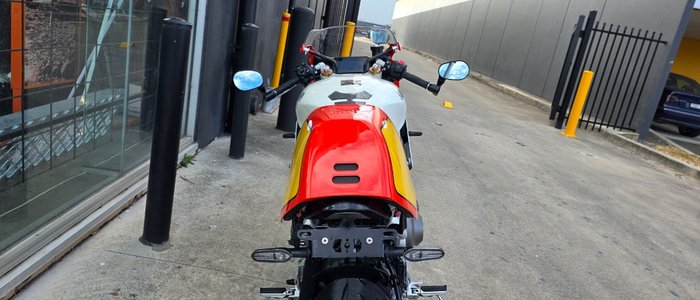 2024 Yamaha XSR900 (MTM850A) WHITE