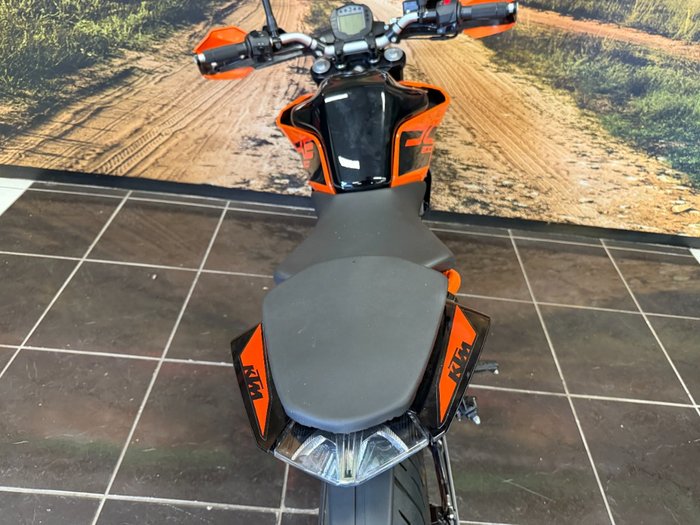 2022 Ktm 200 DUKE (ABS) ORANGE