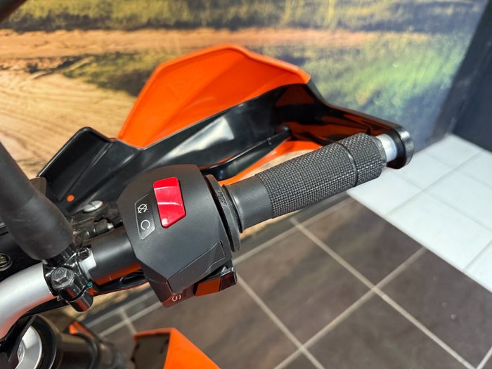 2022 Ktm 200 DUKE (ABS) ORANGE