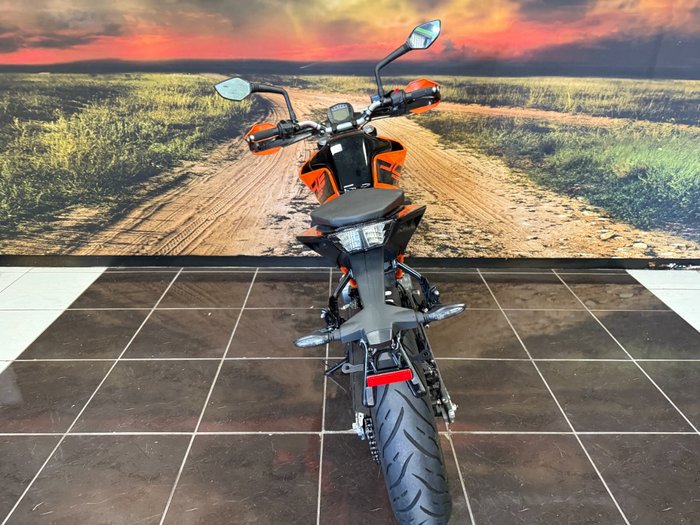 2022 Ktm 200 DUKE (ABS) ORANGE