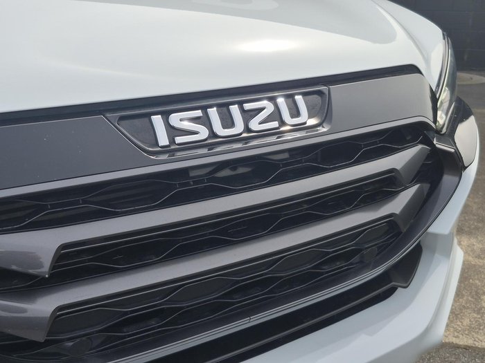 2021 Isuzu MU-X LS-M