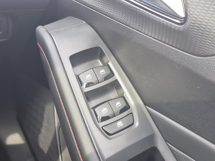 2024 MG MG5 Essence MY24 Dover White