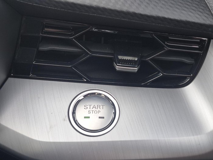 2024 MG MG5 Essence MY24 Dover White