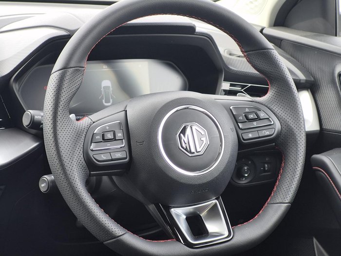 2024 MG MG5 Essence MY24 Dover White