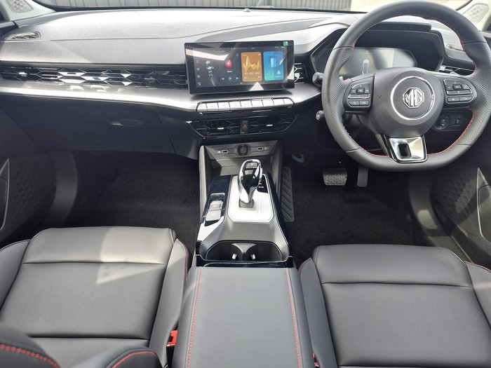 2024 MG MG5 Essence MY24 Dover White