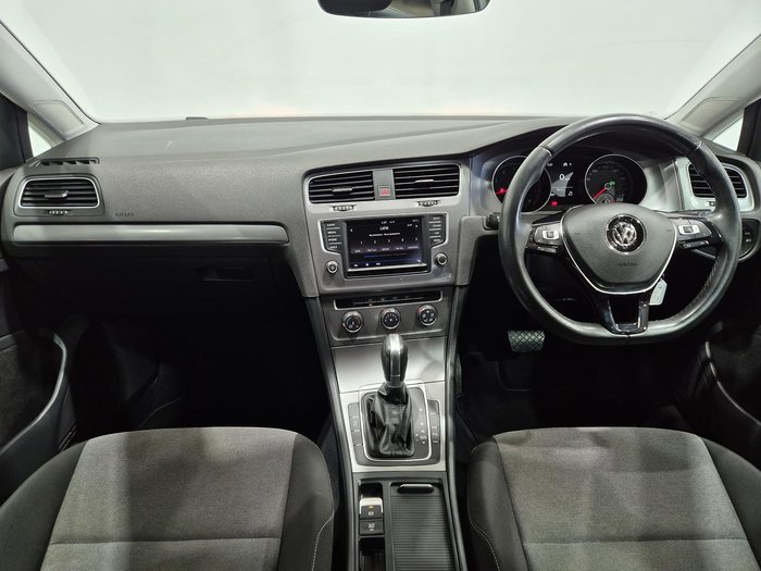 2016 Volkswagen Golf 92TSI Trendline 7 MY16 Pure White