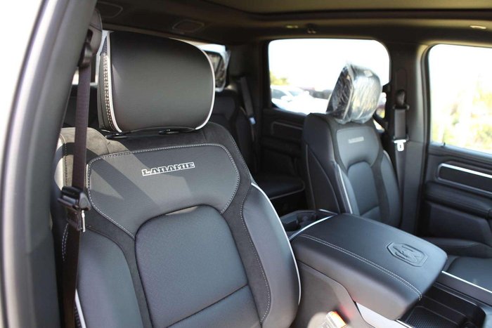 2025 RAM 1500 Laramie Sport Hurricane SO RamBox