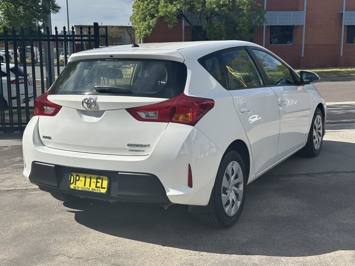 2013 Toyota Corolla Ascent
