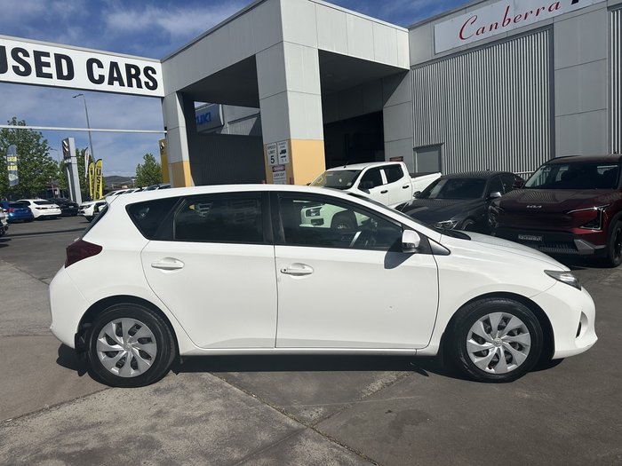 2013 Toyota Corolla Ascent