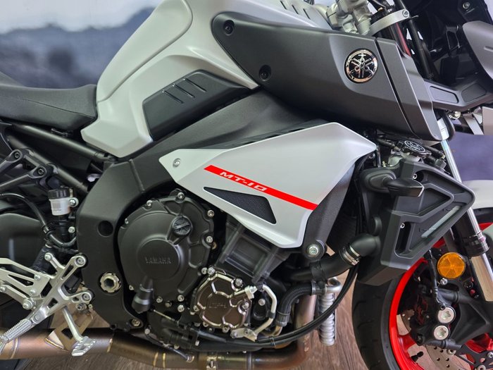 2021 Yamaha MT-10A GREY