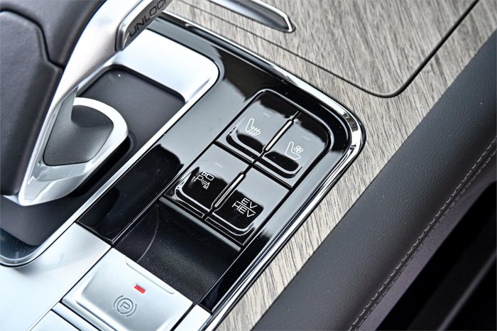 2025 GWM Tank 500 Ultra Hi4-T PHEV