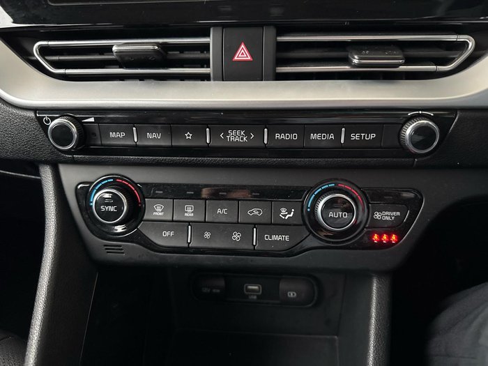 2021 Kia Niro Hybrid Sport