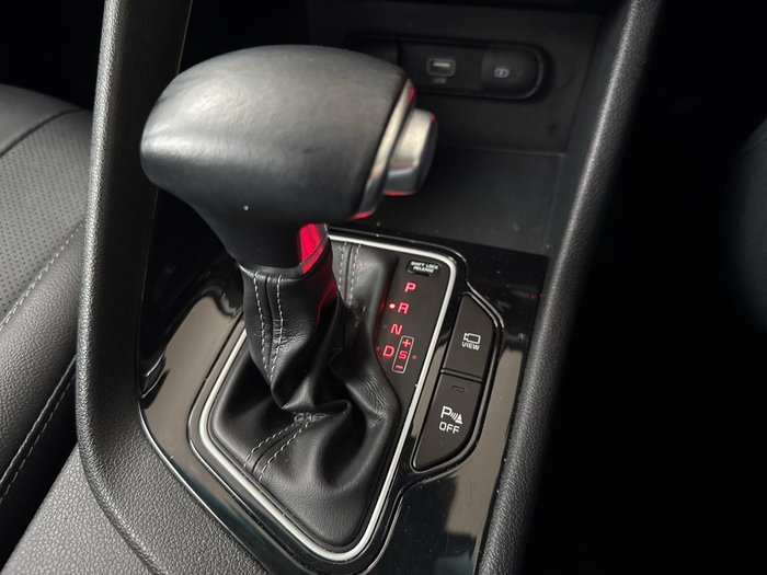 2021 Kia Niro Hybrid Sport