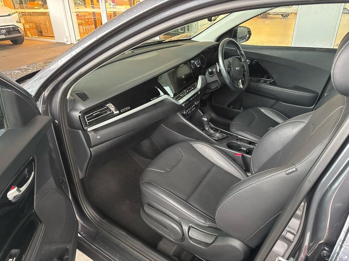 2021 Kia Niro Hybrid Sport