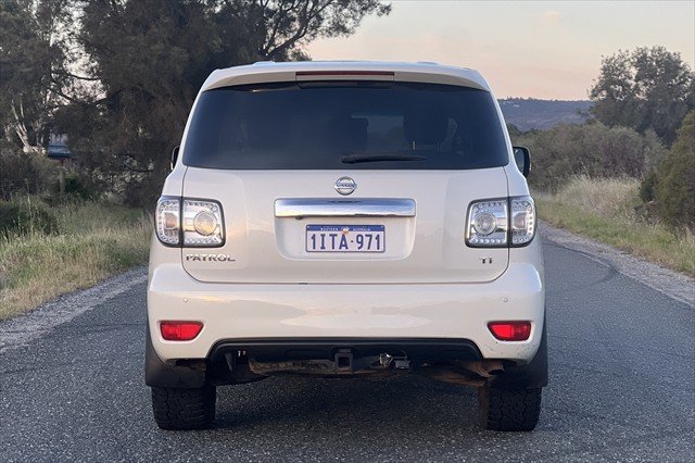 2016 Nissan Patrol Ti