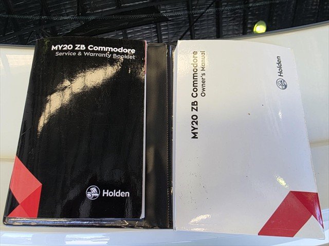 2020 Holden Commodore RS
