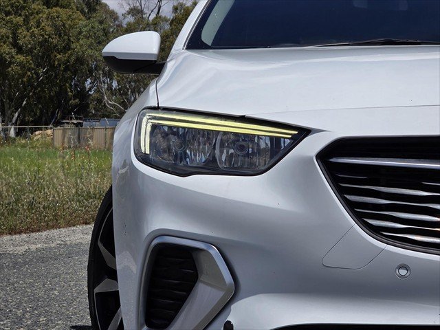 2020 Holden Commodore RS