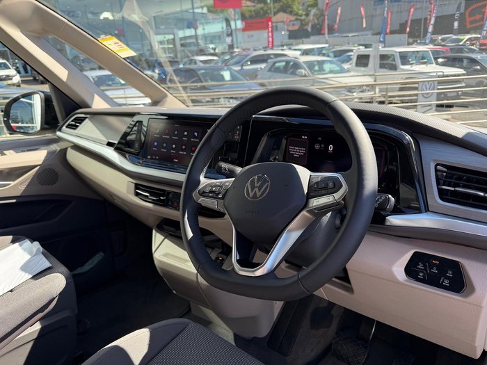2025 Volkswagen Multivan TDI360 Life