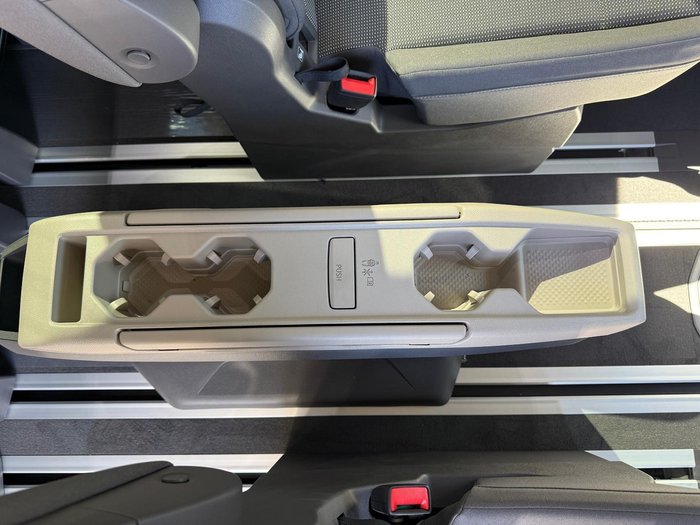 2025 Volkswagen Multivan TDI360 Life