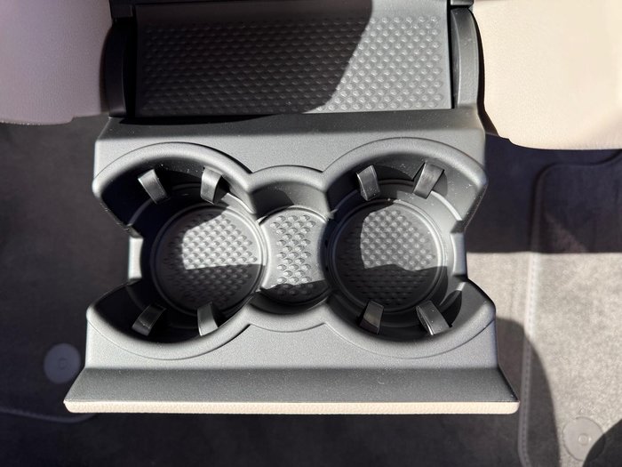 2025 Volkswagen Multivan TDI360 Life