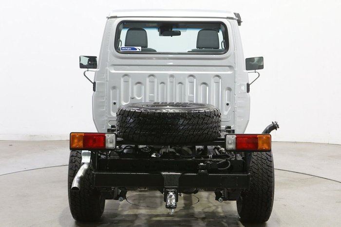 2025 Toyota Landcruiser GXL