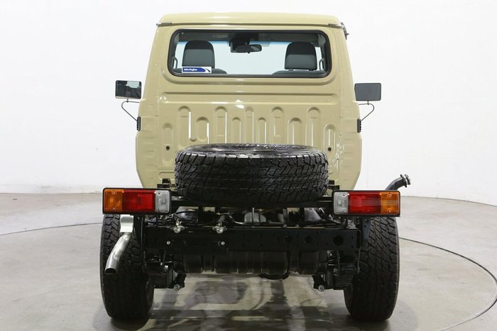 2025 Toyota Landcruiser GXL