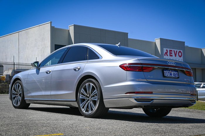 2018 Audi A8 55 TFSI Plus