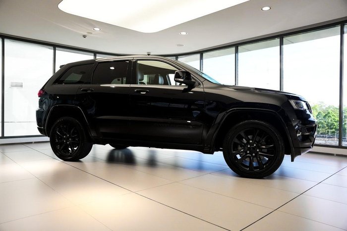 2020 Jeep Grand Cherokee Night Eagle