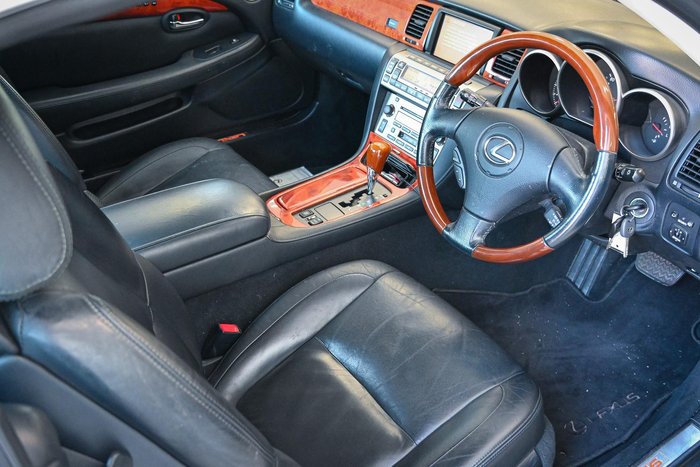2005 Lexus SC 430