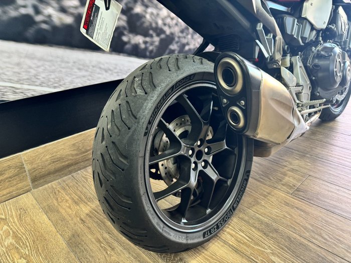 2019 Honda CB1000R (ABS) RED