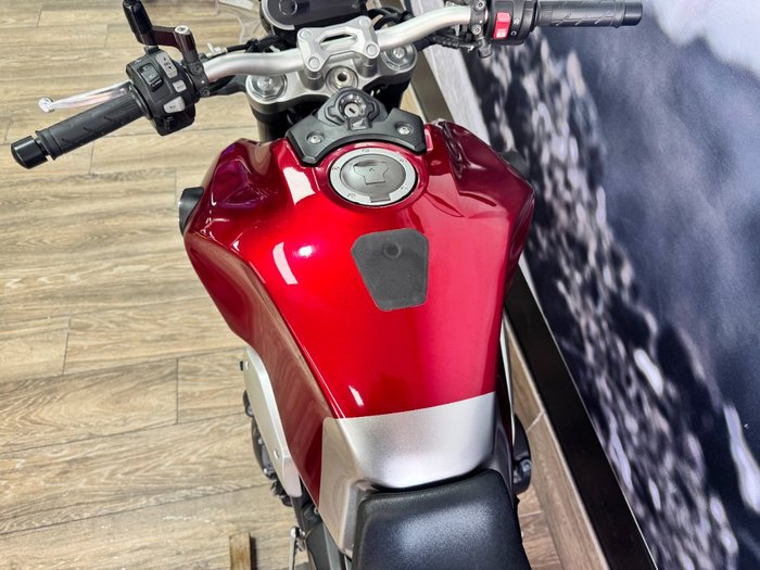 2019 Honda CB1000R (ABS) RED
