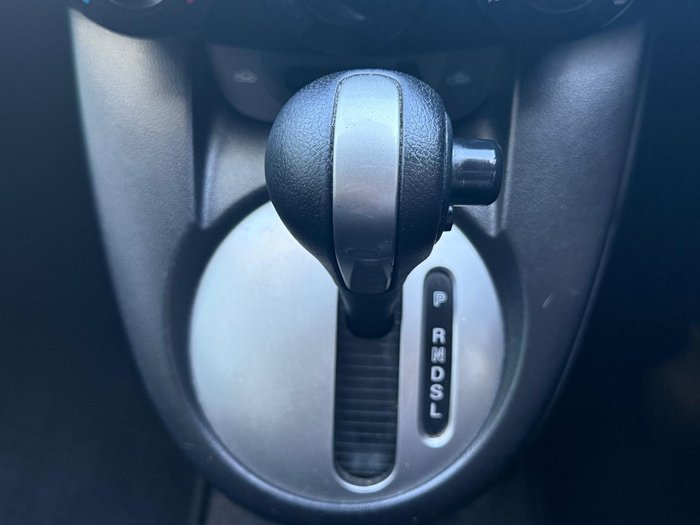 2012 Mazda 2 Neo DE Series 2 MY12 Crystal White Pearl