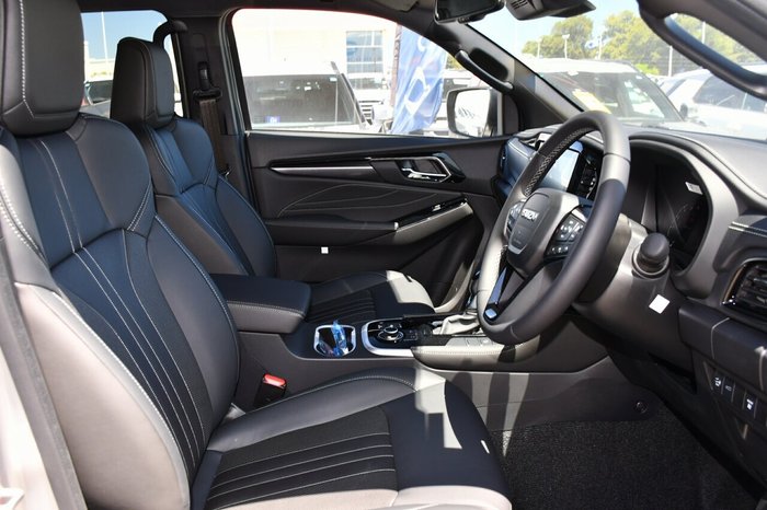 2025 Isuzu MU-X LS-T