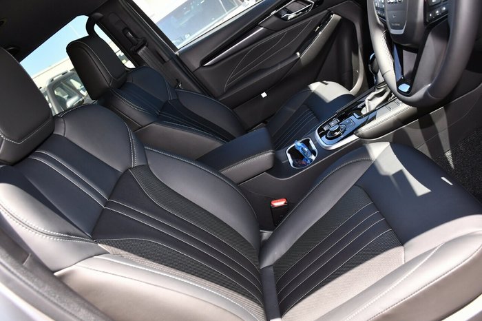 2025 Isuzu MU-X LS-T