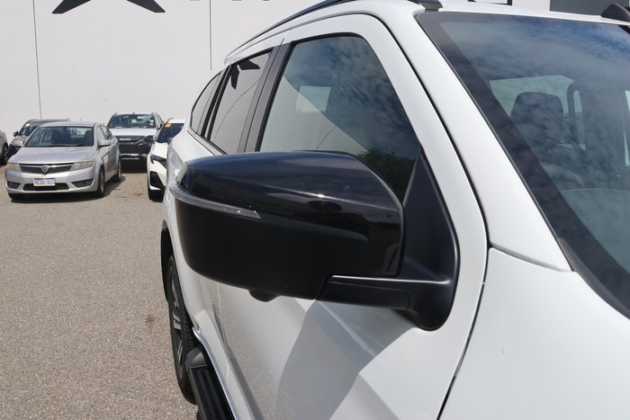 2025 Isuzu MU-X LS-T