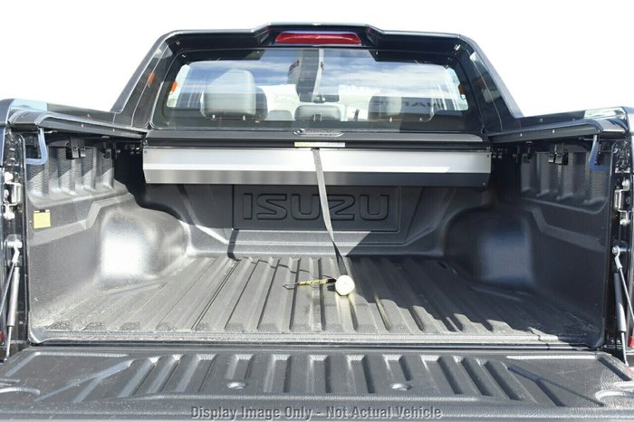 2025 Isuzu D-MAX X-TERRAIN