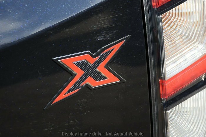 2025 Isuzu D-MAX X-TERRAIN