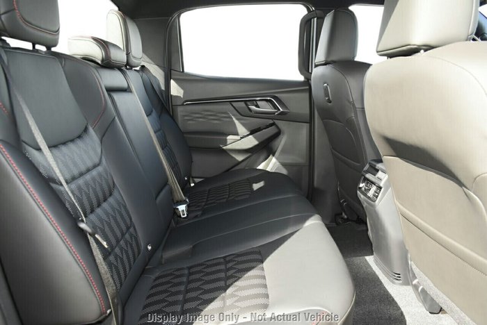 2025 Isuzu D-MAX X-TERRAIN