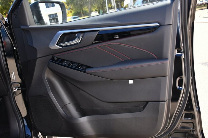 2025 Isuzu MU-X X-TERRAIN