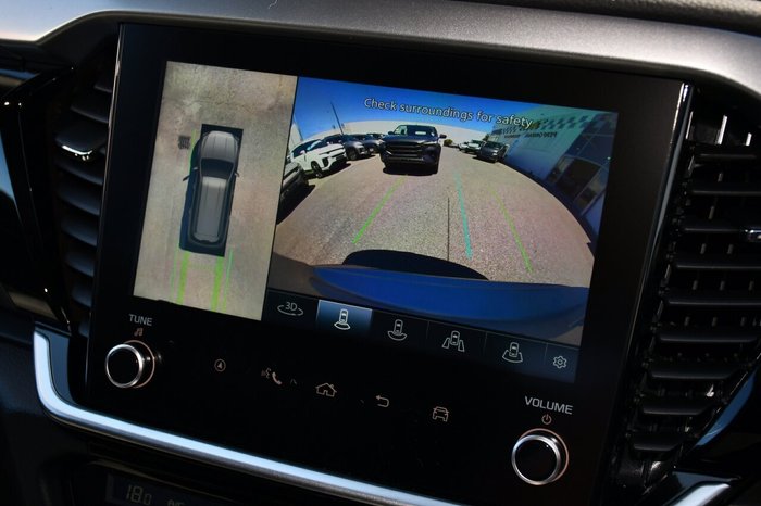 2025 Isuzu MU-X X-TERRAIN