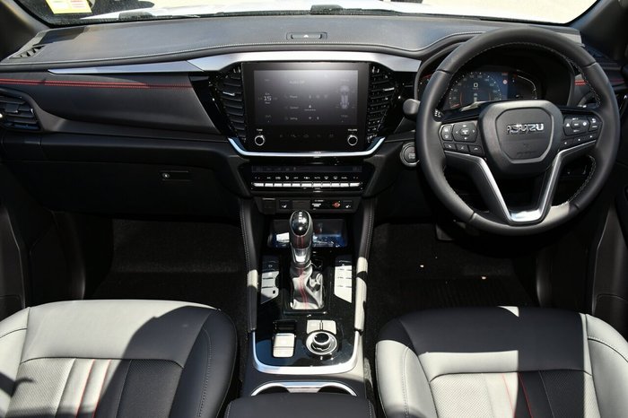 2025 Isuzu MU-X X-TERRAIN