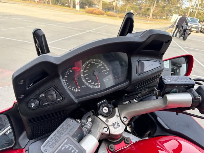 2003 Honda ST1300 Red