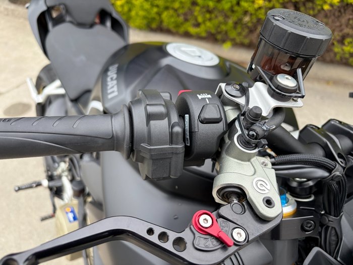 2022 DUCATI STREETFIGHTER V4 S MATTE