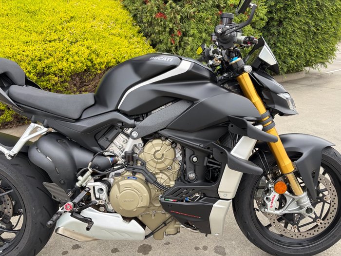2022 DUCATI STREETFIGHTER V4 S MATTE