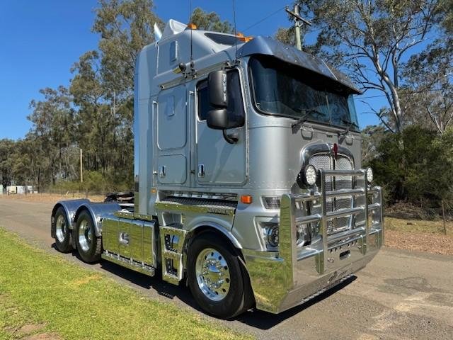 2014 Kenworth K200, Cummins E5, 18Sp, 97T Rated,